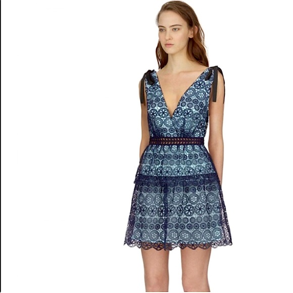 Self-Portrait Guipure Lace Mini Dress - Picture 2 of 16